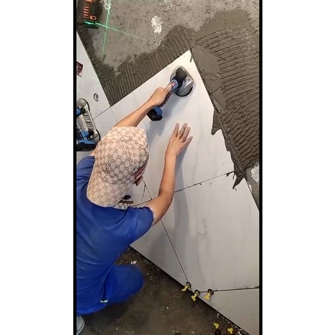 MÁY RUNG KIÊM HÍT GẠCH DK-2000 | 6 Cấp Độ Rung | Hít Gạch Lên Tới 80kg | Đầy Đủ 2 Pin 10000mA 16.8V Siêu Bền