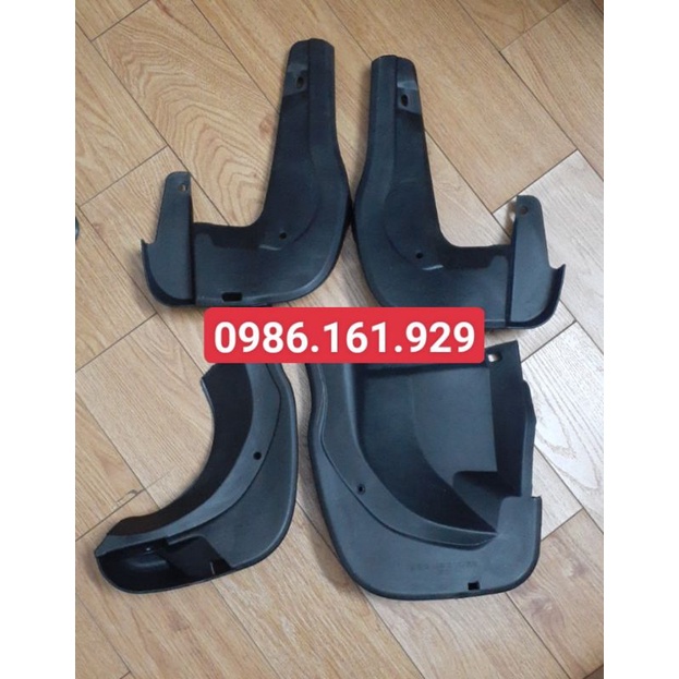 Bộ chắn bùn bánh xe Crv 2013-2017 xe Việt Nam