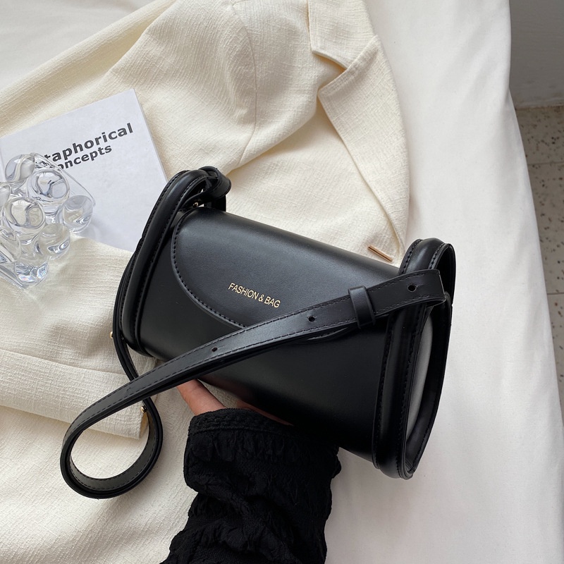 Túi Đeo Chéo 2022 Thời Trang Đơn Giản Cho Nữ