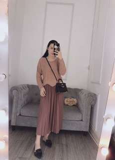 Chân váy xếp li dài