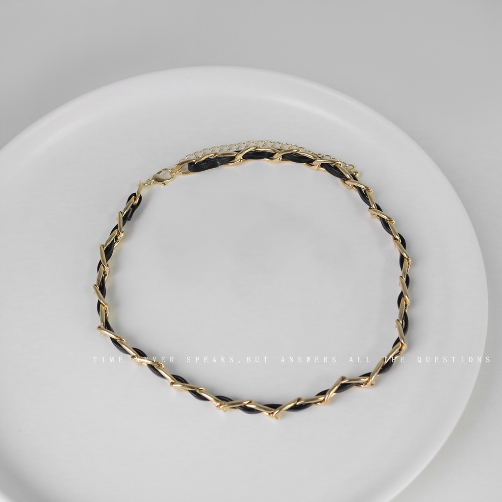 Vòng Cổ Bằng Da Phong Cách Hiphop Thời Trang Cho Nữ