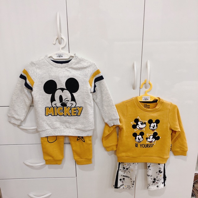 Bộ nỉ Mickey xám vàng