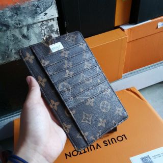 Ví kiêm đựng thẻ card ( đút vừa 11 pro max )