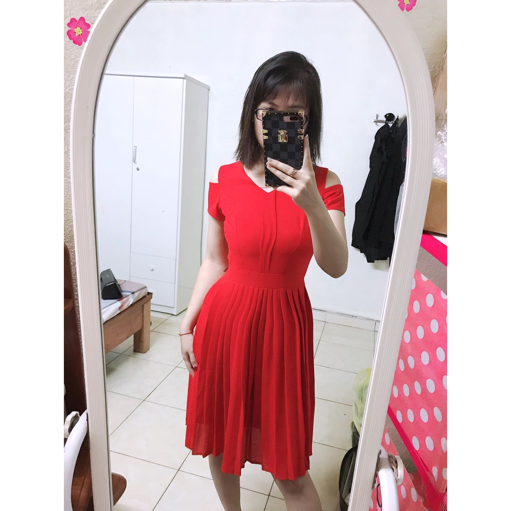 (HÀNG THIẾT KẾ) Đầm hở vai xếp li sang trọng