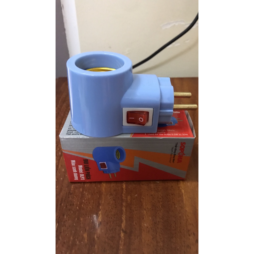 Đui đèn liền phích có công tắc SOPOKA chống cháy chống va đập ĐLP123