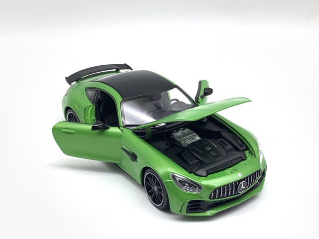 Xe Mô Hình Mercedes - AMG GT R 1:24 Welly ( Xanh Lá )