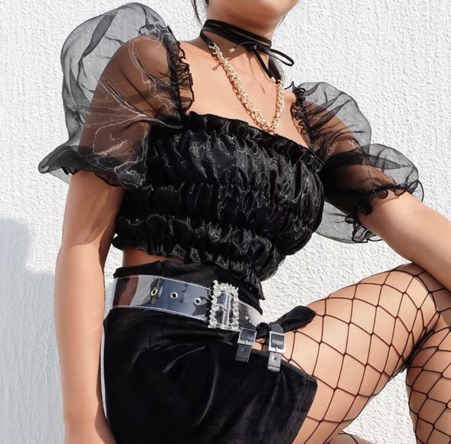 Áo croptop nhún tay phồng phối voan kiếng