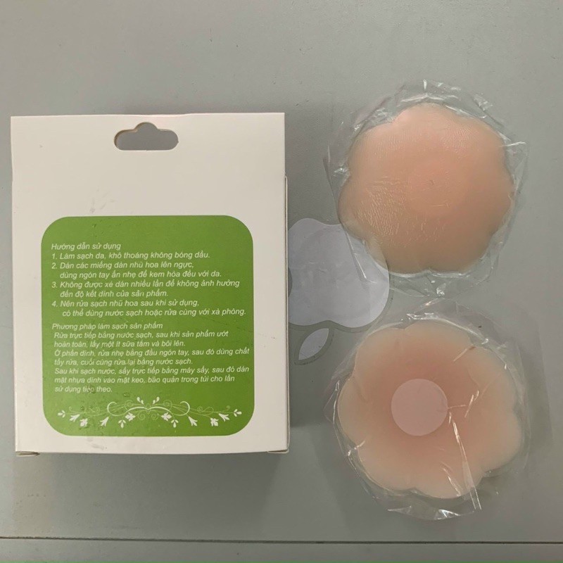 Hộp gồm 2 Miếng dán nhũ hoa silicon hình hoa mai , dán ti đi biển | BigBuy360 - bigbuy360.vn