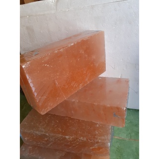 5 viên đá muối himalya kích thước 205cm, dùng để nướng thức ăn, làm tranh đá muối hay xây phòng xông hơi đá muối.
