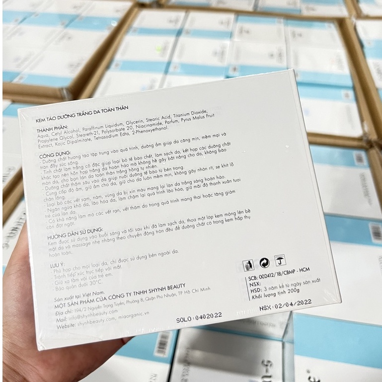 Kem Body Táo SWhite Dưỡng Da Mềm Mịn 200gram mới 4-2022
