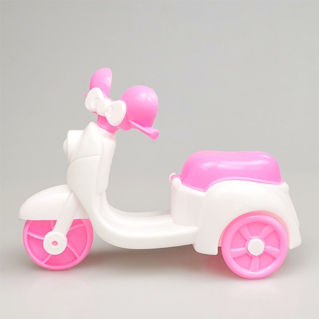 Xe máy hồng dễ thương