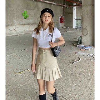 Áo croptop cổ bẻ thêu logo PUCCA