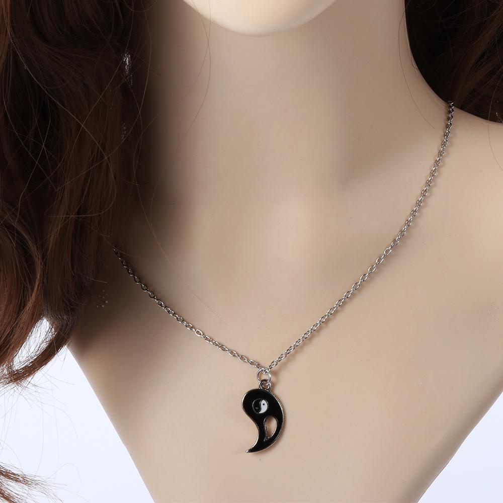 1 Cặp Dây Chuyền Unisex Tráng Men Trắng Đen Phong Cách Vintage