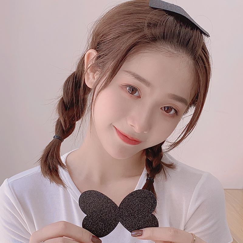 Kẹp dán tóc mái màu đen phong cách Hàn Quốc đơn giản cho nữ