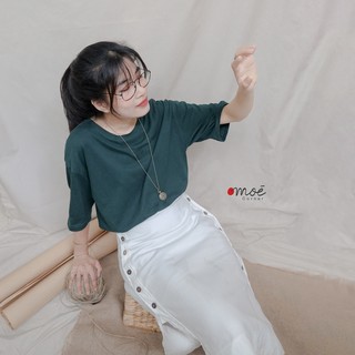Chân váy nút trắng - đỏ đô