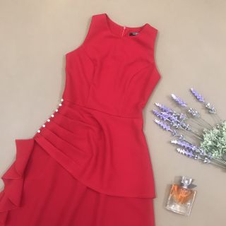 Đầm Topshop đỏ nhún eo