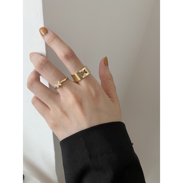 Set Nhẫn Hai Mảnh  191133Quạt Hàn Quốc Bề Mặt Rộng Đục Lỗ Hình Bướm Thời Trang Dễ Phối Đồ