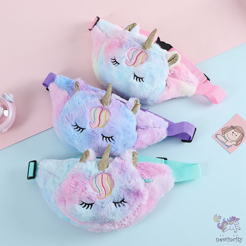 Túi đeo chéo trước ngực với thiết kế hình kì lân xinh xắn đáng yêu cho bé gái