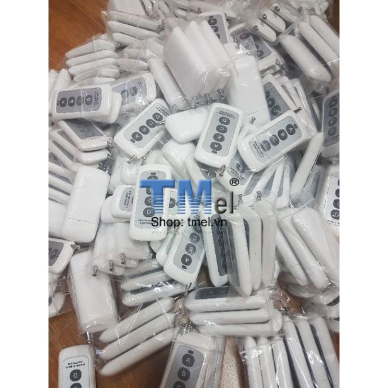 Remote điều khiển 4 nút loại trung 315Mhz 200m