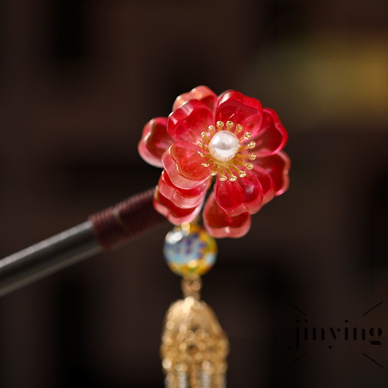 Trâm cài tóc GETNOIVAS hình hoa pha lê đỏ phối tua rua phong cách cổ trang Trung Hoa