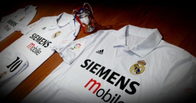 Áo đấu Real Madrid 2002 - 2003