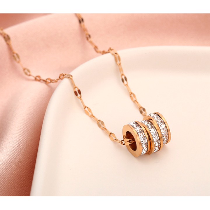 DÂY CHUYỀN TITAN MÀU HỒNG 3 KHOANH TRÒN ĐÍNH ĐÁ VUÔNG TN190 siêu đẹp, bền màu, chuẩn thời trang