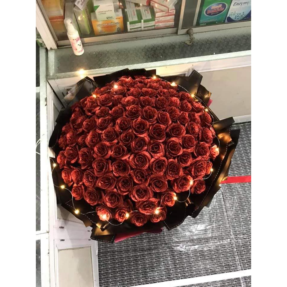 Hoa sáp nhũ bó 99 bông hồng