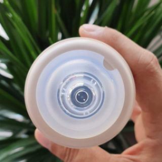 BÌNH SỮA MOYUUM 270ml (KO NÚM) + NÚM ti theo size ( nghĩa là 1 bình 1 núm)