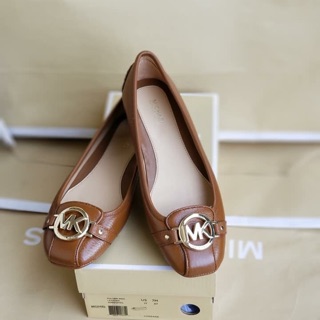 Giày michael kors chính hãng sale