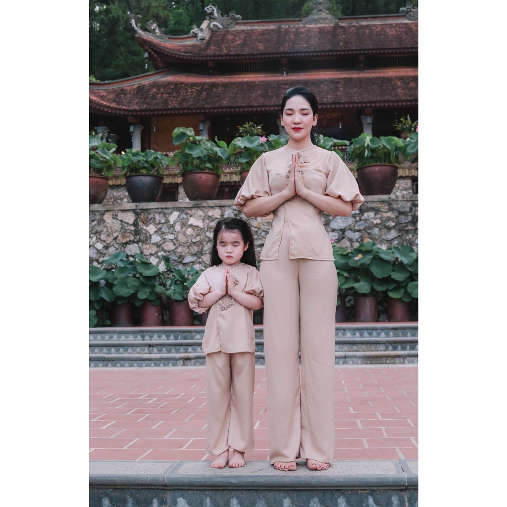 Đồ lam đi chùa bé gái - Bộ Đi Lễ Chùa Cao Cấp Trang Nhã Vải Tuyết Nhung Nút Tàu Tay Phồng - BÉ-AL027