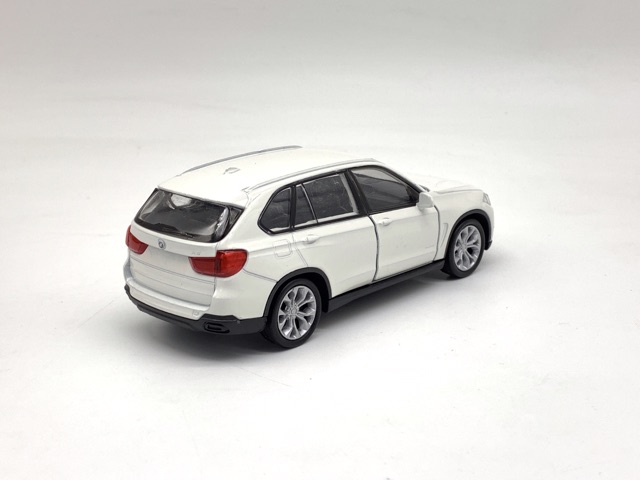 Xe  Mô Hình BMW X5 Tỉ lệ 1:34 Có Chạy Trớn Welly