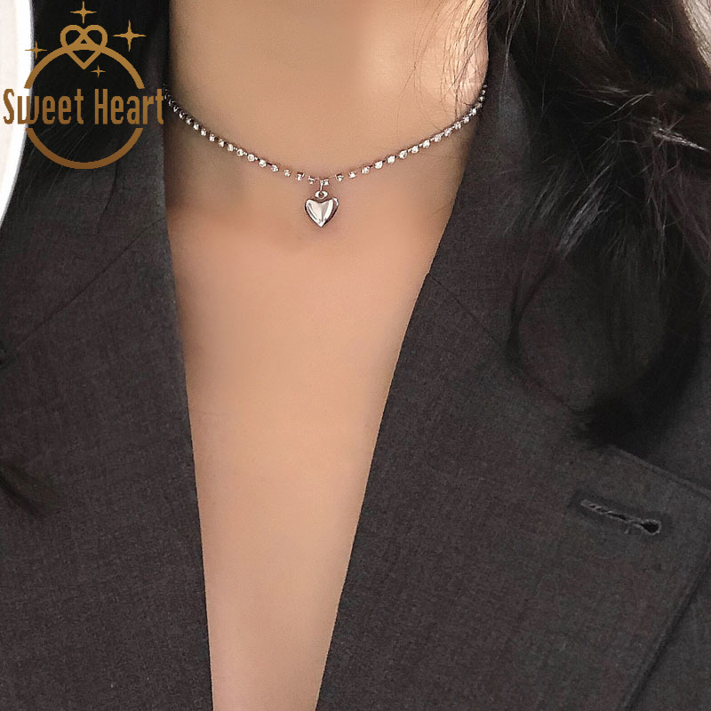 Vòng Cổ Choker Mặt Hình Trái Tim Thời Trang Dành Cho Nữ