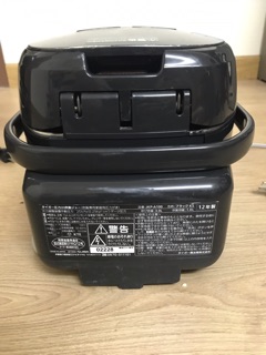 Nồi cơm điện nhật Tiger JPK-A100 1L