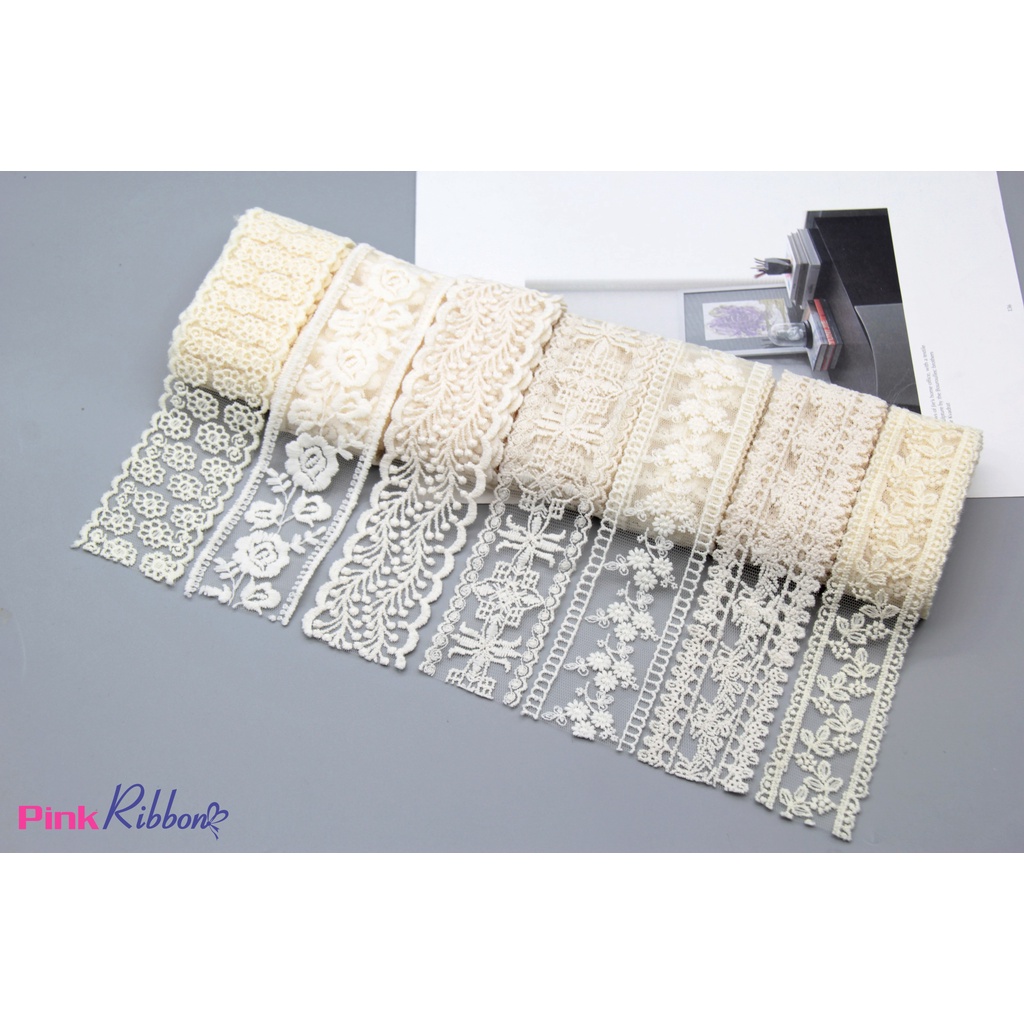 Ren thêu hoa cao cấp màu kem kích thước 3.5 - 4.5cm