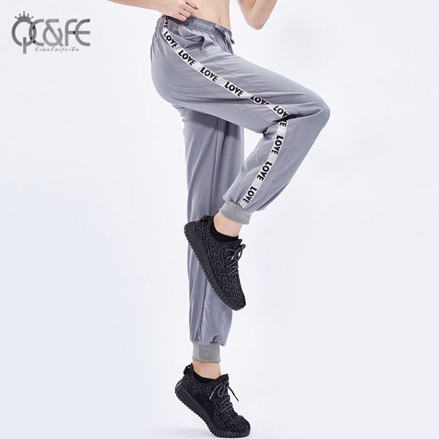 QUẦN JOGGER CHỮ LOVE - HÀNG NHẬP