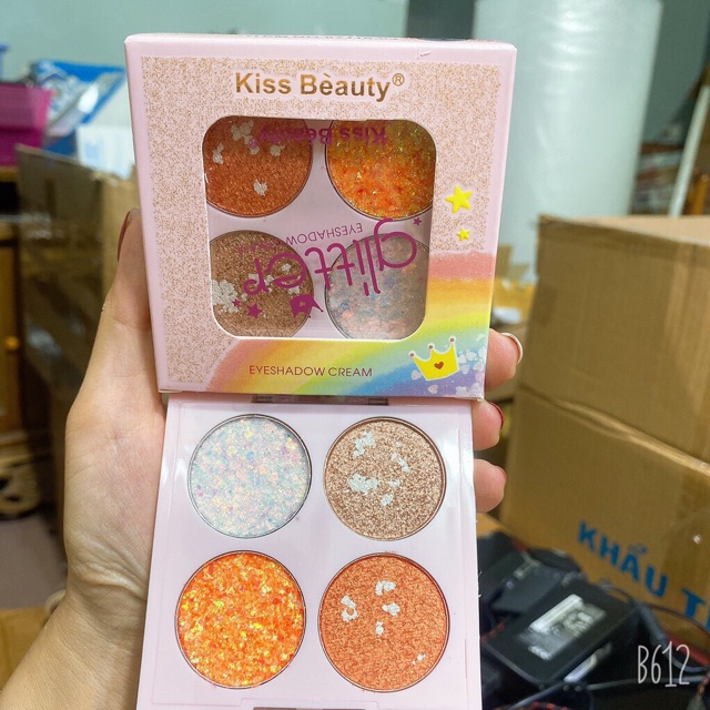 Phấn mắt nhũ 4 ô kissbeauty KB F303 | BigBuy360 - bigbuy360.vn