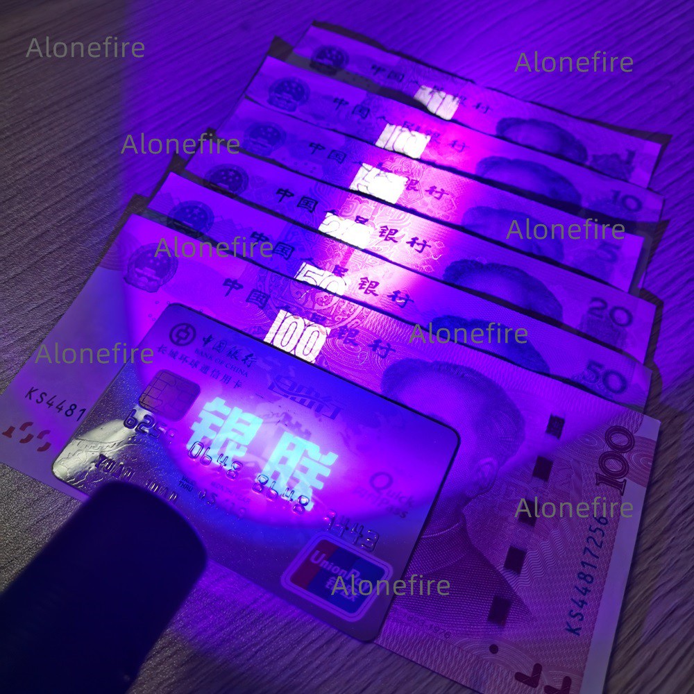 Đèn pin Alonefire X29UV 3 chế độ chiếu tia UV 395nm tiện dụng