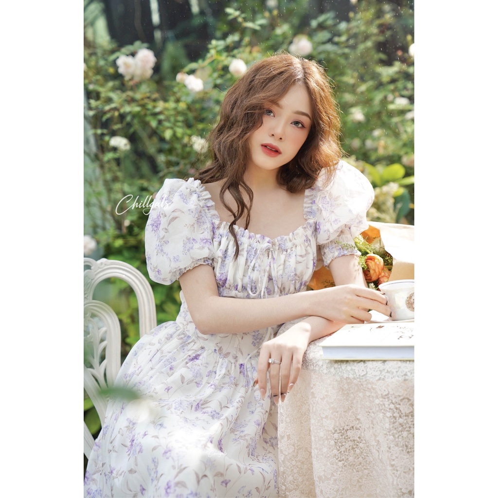 Váy cúp ngực cổ vuông tay bồng dáng dài tiểu thư hoa tím Chillgals - V040 | BigBuy360 - bigbuy360.vn