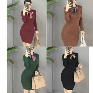 Váy len body cổ nơ