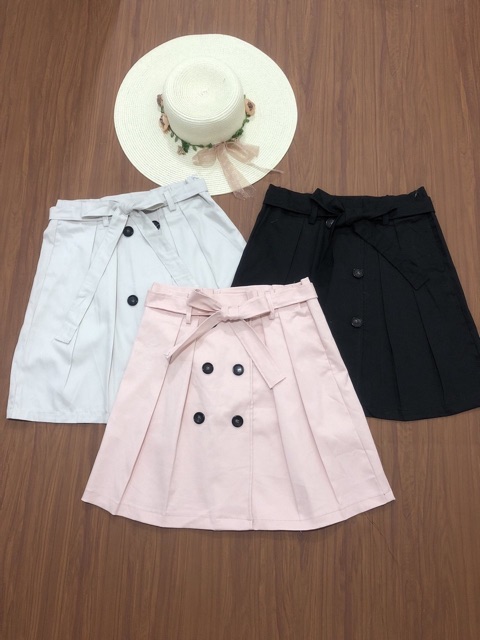 Chân váy 4 nút cột nơ sang chảnh | BigBuy360 - bigbuy360.vn