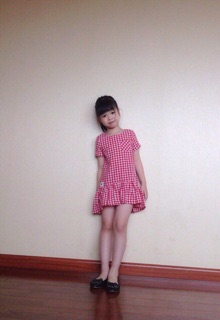 Váy thô kẻ caro cho bé gái
