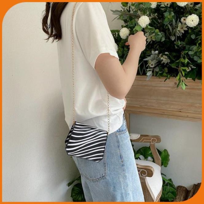 Túi xách nữ da mềm, túi xách nữ mini ngựa vằn - LAHEE 104.24 | BigBuy360 - bigbuy360.vn