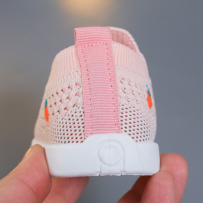 Giày Sneaker Đế Mềm Chống Trượt Thoáng Khí In Hình Thỏ Hoạt Hình Dễ Thương Cho Bé 0-3 Tuổi