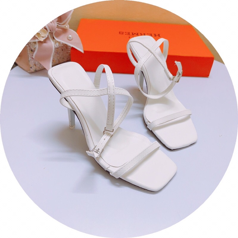 Giày sandal cao gót NT mới quai siêu mảnh gót nhọn 9p da lì