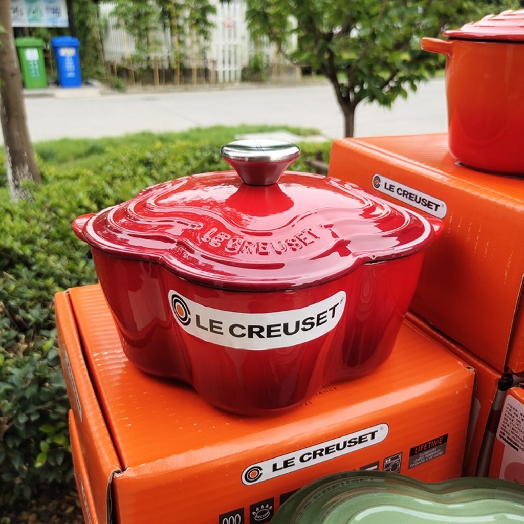 Nồi Le Creuset - Pháp \Đường kính 21cm Nồi gang tráng men cao cấp, nồi hình hoa