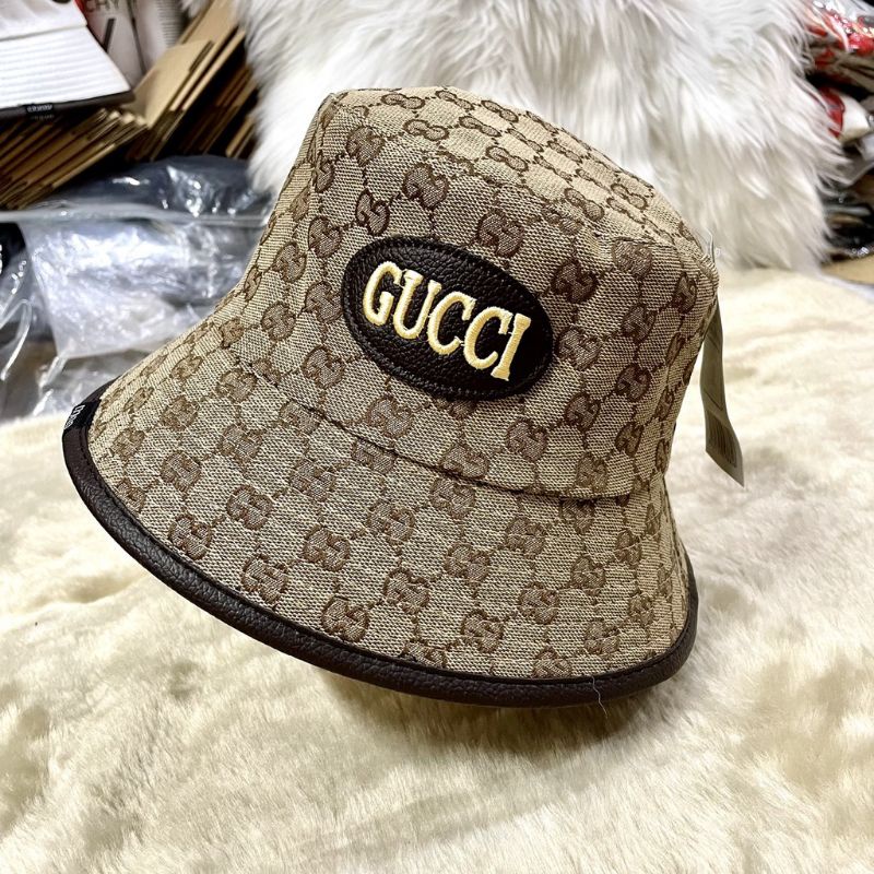 Nón bucket thêu Gucci mạc tròn viền