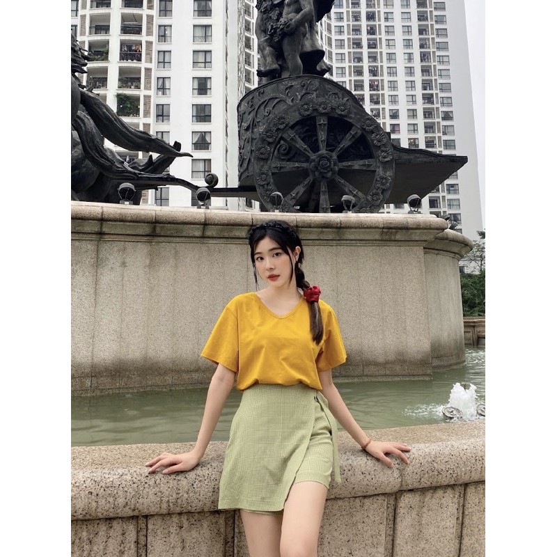 Áo thun nữ cổ tim trơn ngắn tay cotton đẹp