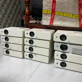 Hoà_máy chiếu Nhật cao cấp