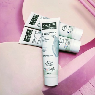 Tẩy da chết đất sét Cattier