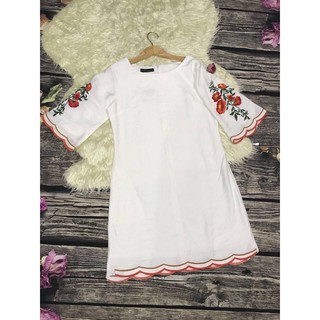 Đầm thêu size m l xl gia 160k